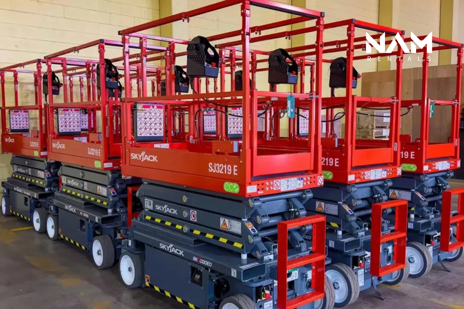 Scissor Lift Vs Rolling Ladder